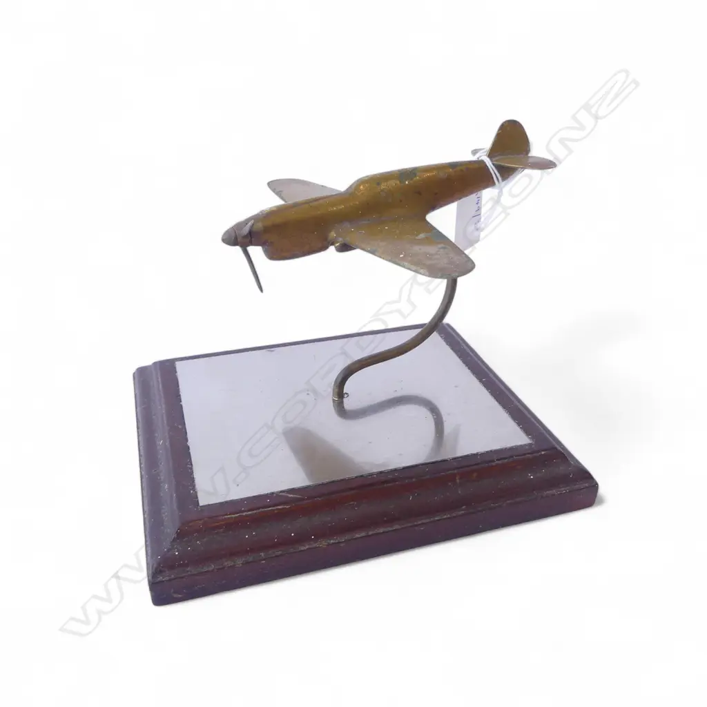 METAL MODEL HURRICAN ON STAND 1 PROP BLADE MISSING L130MM Image 1++