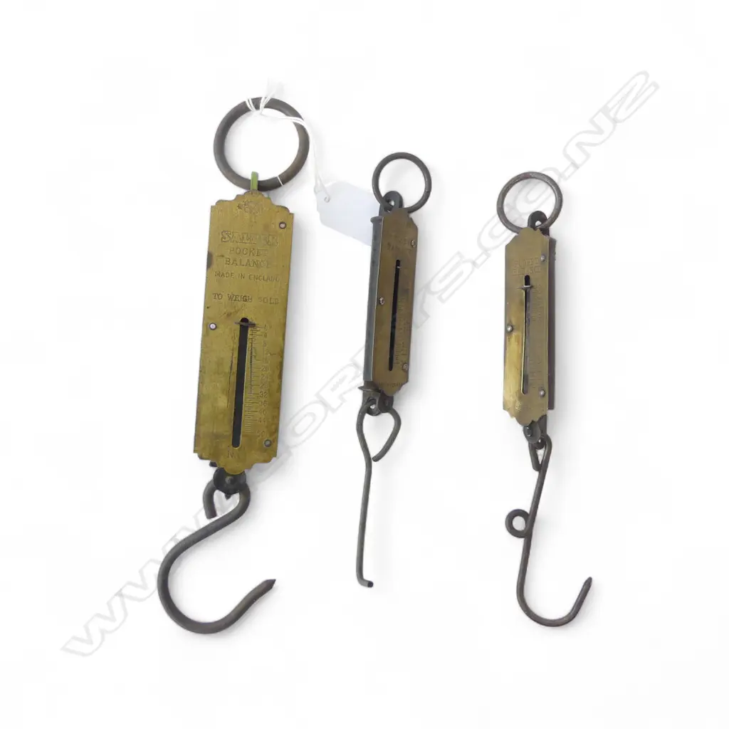 THREE SALTER’S POCKET BALANCE SCALES, L.210MM-275MM  Image 1++