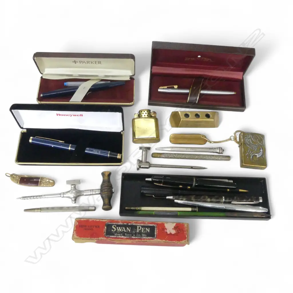 ASST. PENS INCL. 1 14CT NIB 'BLACKBIRD', POCKET KNIVES ETC Image 1++