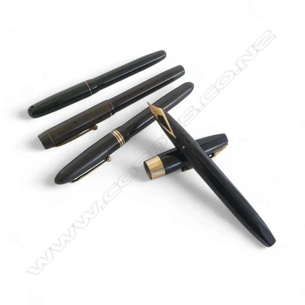 4 VINTAGE FOUNTAIN PENS all w 14ct gold nibs Image 1++