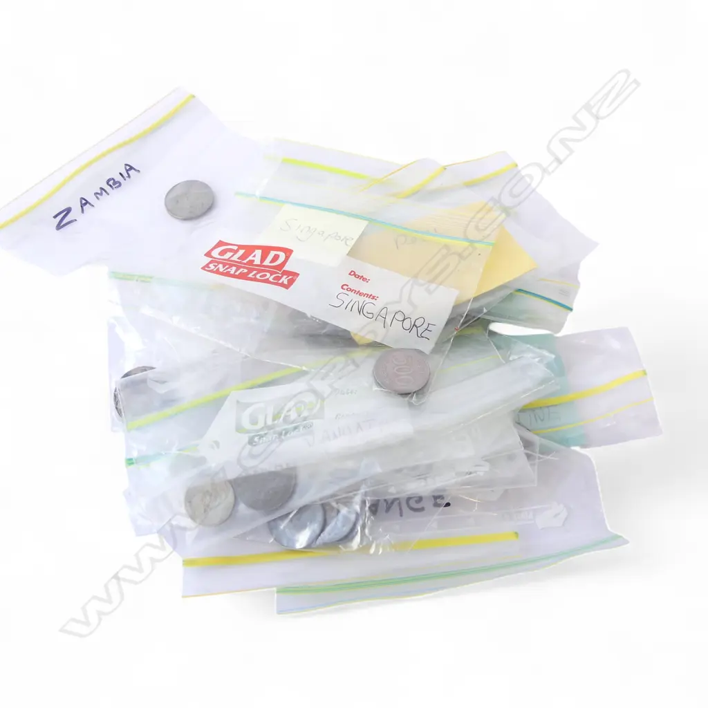 ASST. WORLD COINS Image 1++