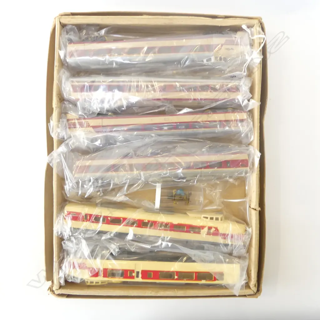 BOXED JAPANESE VINTAGE HO ELECTRIC TRAIN SET L410MM Image 1++