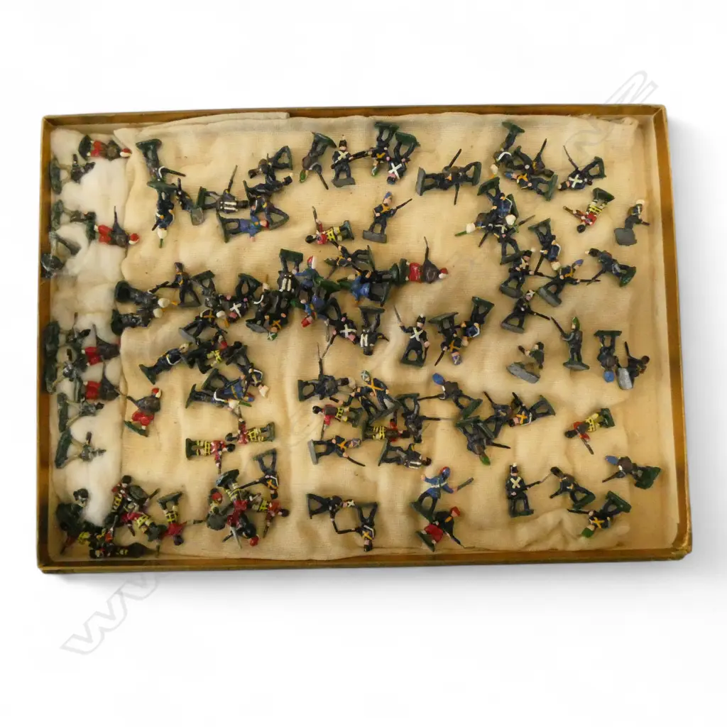 ASST. LEAD/METAL TOY SOLDIERS H.30mm Image 1++