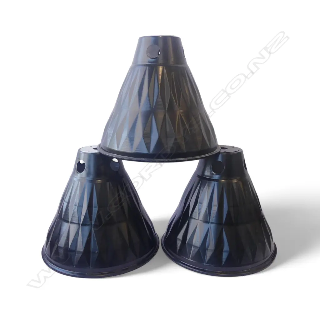 3 CONTEMPORARY INDUSTRIAL-STYLE LAMPSHADES H.320mm Image 1++