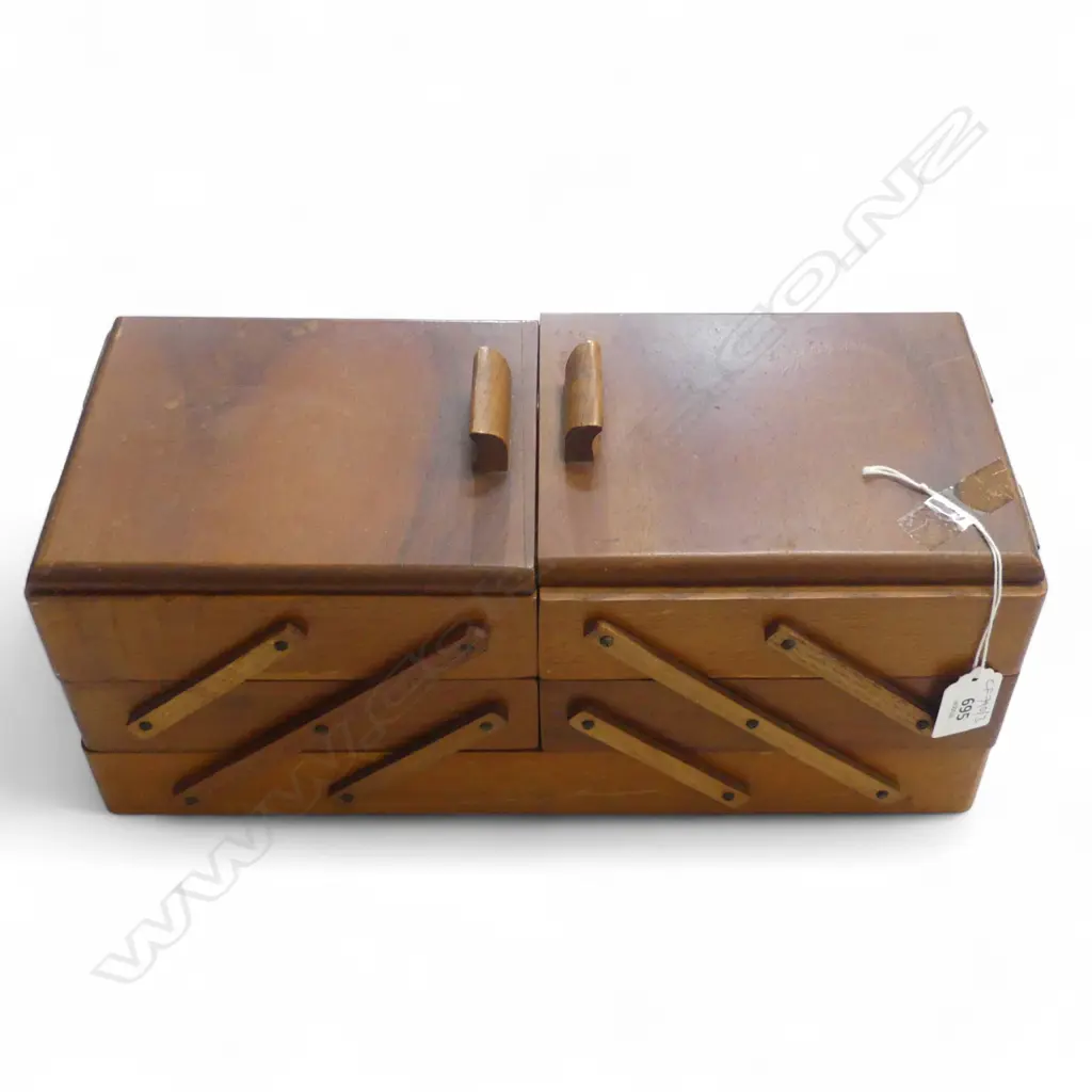 WOODEN EXPANDING SEWING BOX W.400mm Image 1++