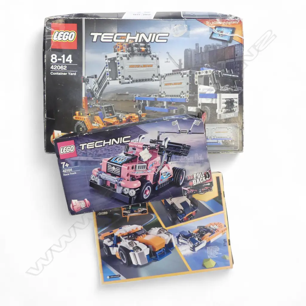 2 LEGO TECHNIC BOXES + LEGO CREATOR BOX complete? Image 1++
