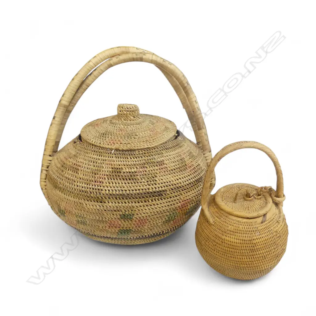 LG SAMOAN BASKET, WITH A COIL WORK ABATE, HIGHLANDS PAPUA NEW GUINEA Image 1++
