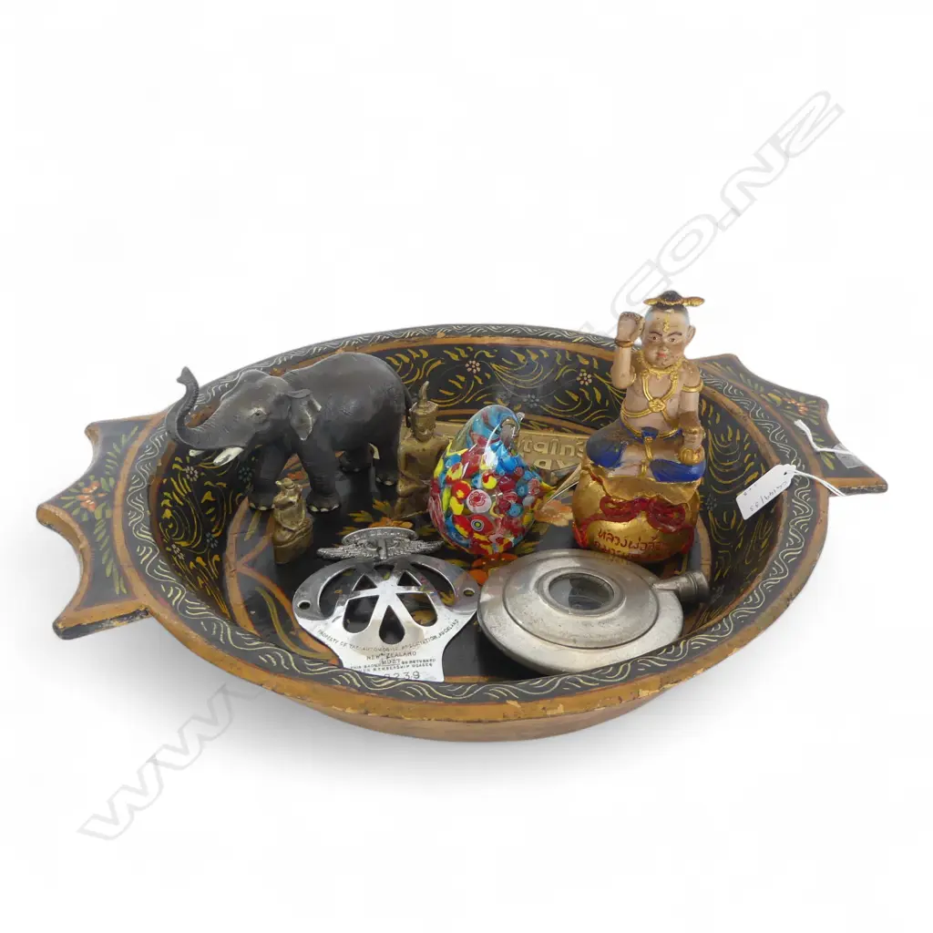 FOLK ART PAINTED WOOD BOWL DIA430  & 8 COLLECTABLES Image 1++