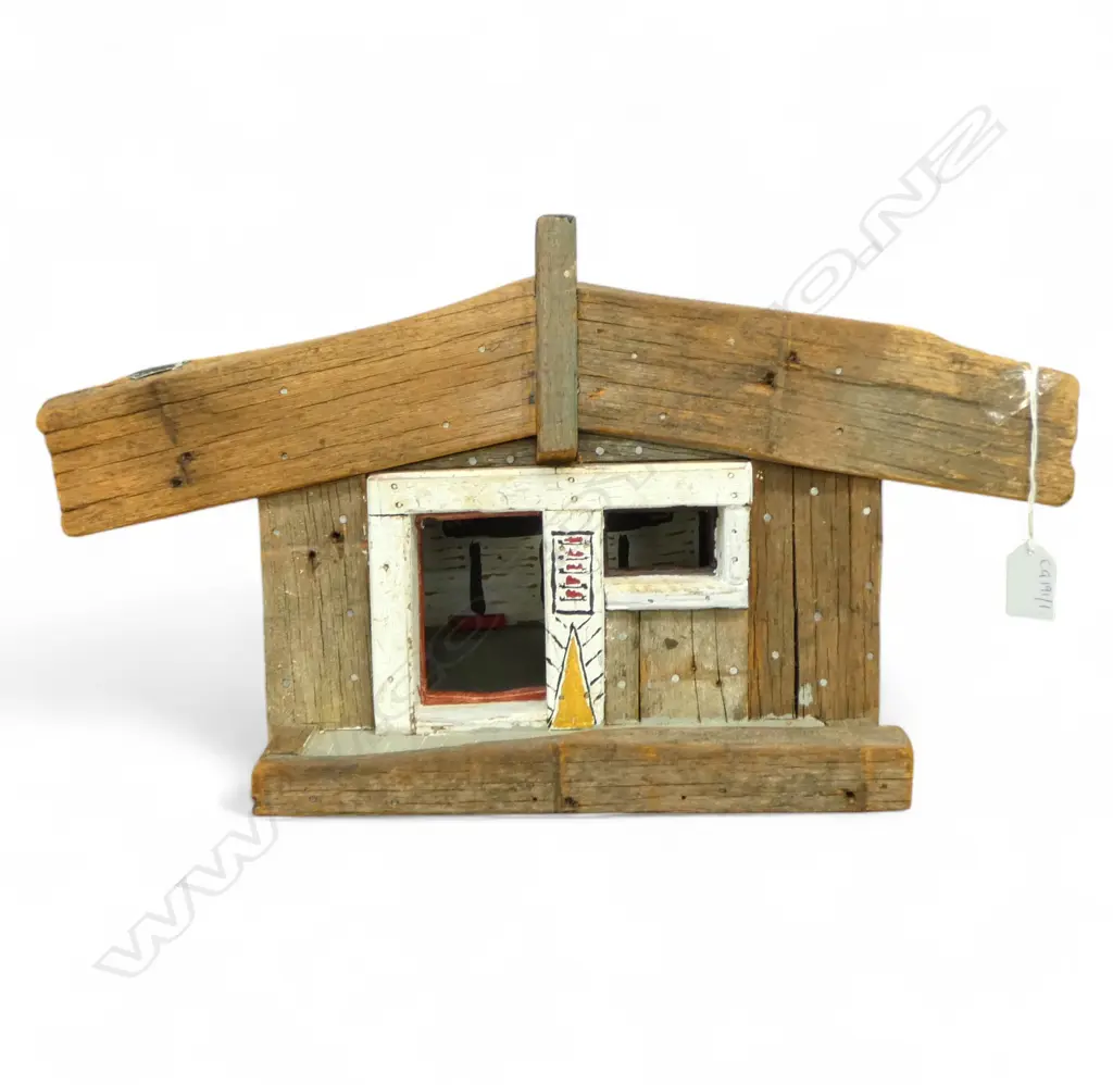 PERRY DAVIES WHARE BIRD HOUSE, 2011 485x360x255mm Image 1++