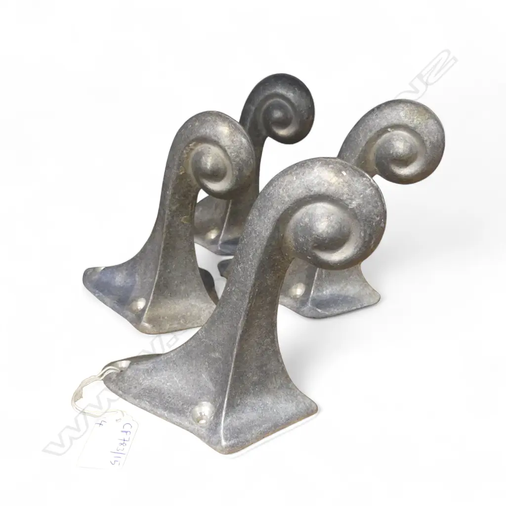 4 MATTHEW VON STURMER CAST ALUMINIUM COAT HOOKS L.150mm Image 1++