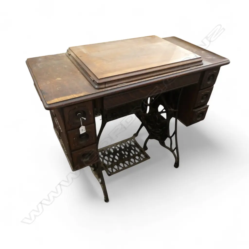 OAK CASED  SINGER TABLE SEWING MACHINE H790 L930MM (From the Estate of Tommy Doyle) Image 1++