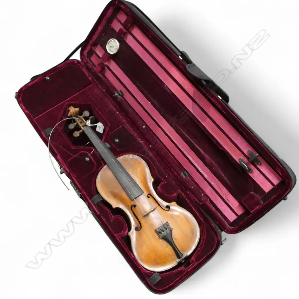 OLD VIOLIN WITH CASE 280x170x830mm Image 1++