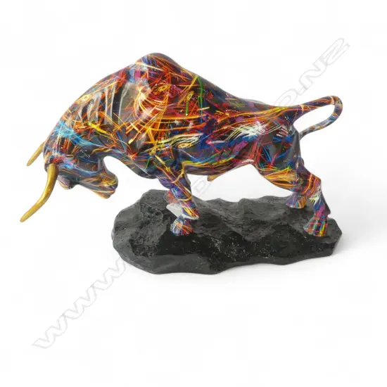BULL ORNAMENT W. 350mm