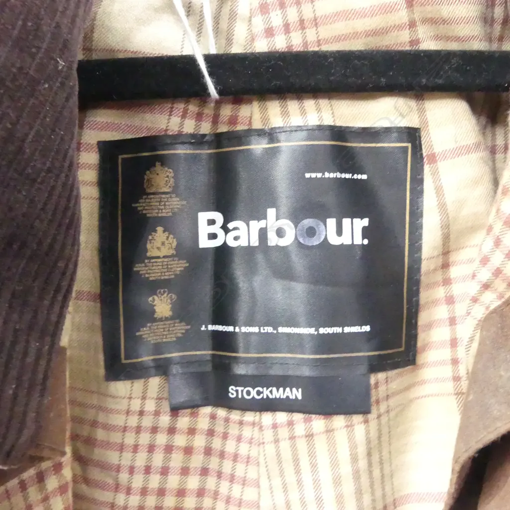 BARBOUR STOCKMAN OIL SKIN COAT SIZE LG Image 1++