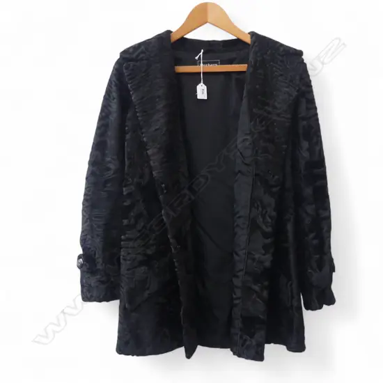 KARAKUL / PERSIAN LAMP FUR COAT