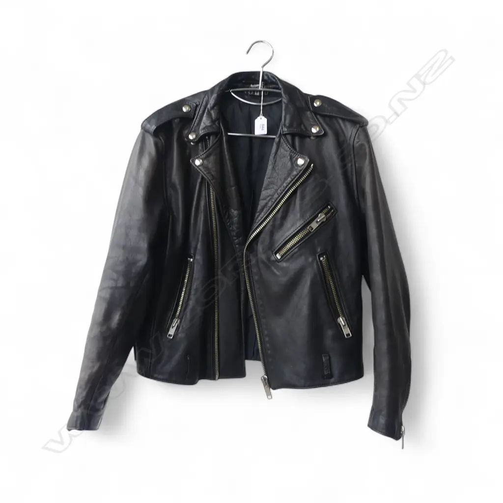 NOM*d WOMENS LEATHER BIKER JACKET, SZ S/M  Image 1++