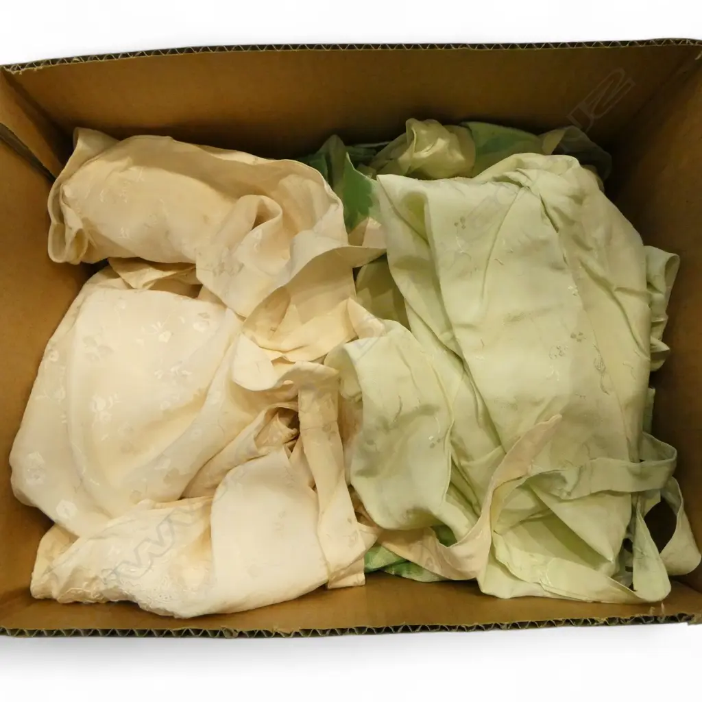 3 PRS VINTAGE SILK PYJAMAS Image 1++