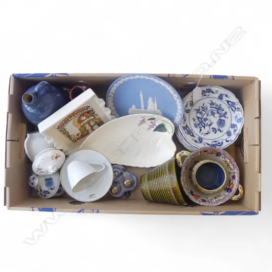 ASSTD. CHINA - WEDGWOOD CHRISTMAS PLATE, CROWN DEVON ETC 