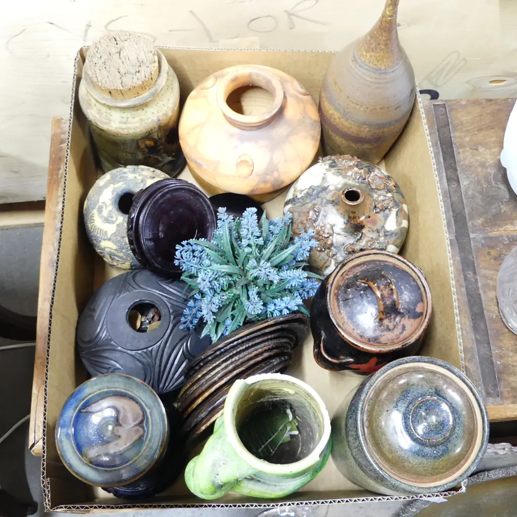 ASST. STUDIO POTTERY ETC Image 1++
