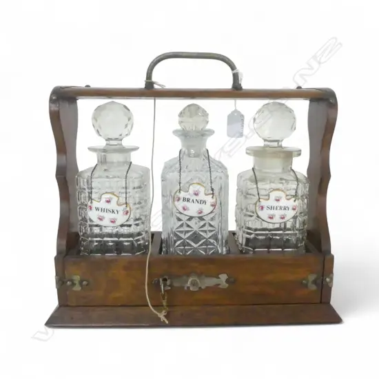 OAK 3 BOTTLE TANTALUS W.355mm one w. chip to rim