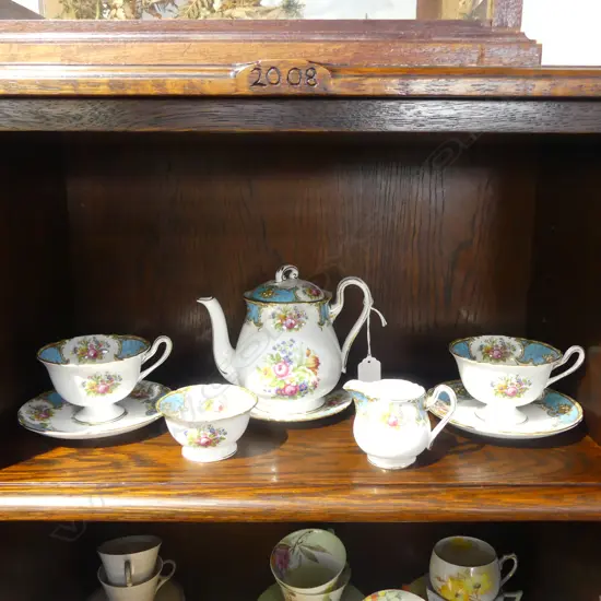 SHELLEY CHINA 3PC TEASET & 2C/S & 1 DISH DUTCHESS PAT