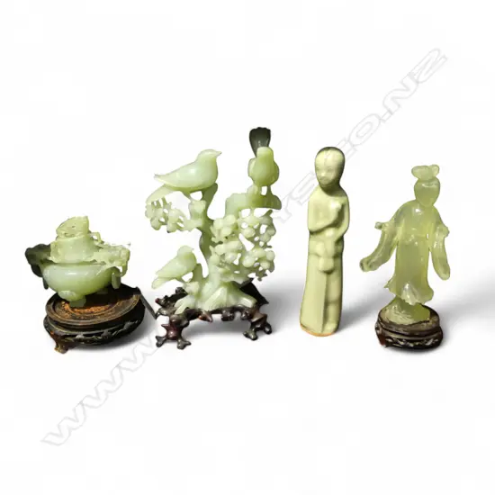 3 PCES ORIENTAL CHRYSOPRASE, MINOR LOSSES + CELADON FIGURE H.200mm