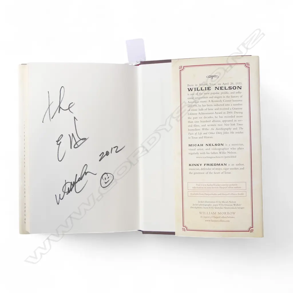 SIGNED COPY? WILLIE NELSON 'ROLL ME UP AND SMOKE ME WHEN I DIE' BOOK Image 1++