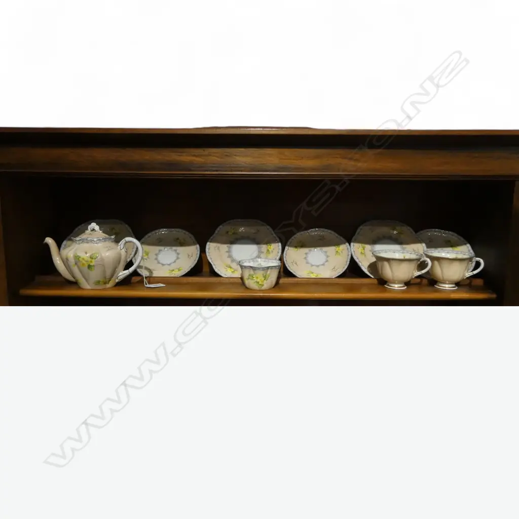 SHELLEY CHINA PART TEASET TEAPOT 2CSP & SUGAR  EXTRA SAUCER & SIDE PLATE Image 1++
