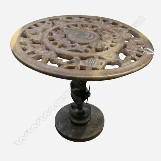 CARVED WOODEN AFRICAN SIDE TABLE H.420mm, 485mm dia