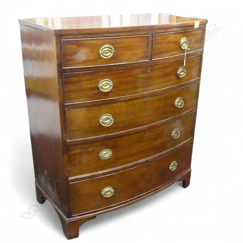 MAHOGANY BOW FRONT CHEST OF DRAWERS 1080 x 580 x 1270mm Image 1++