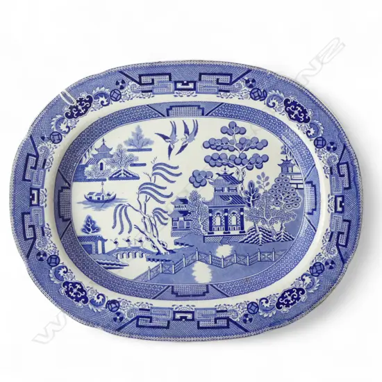 B/W WILLOW PATTERN ASHET 350x440mm