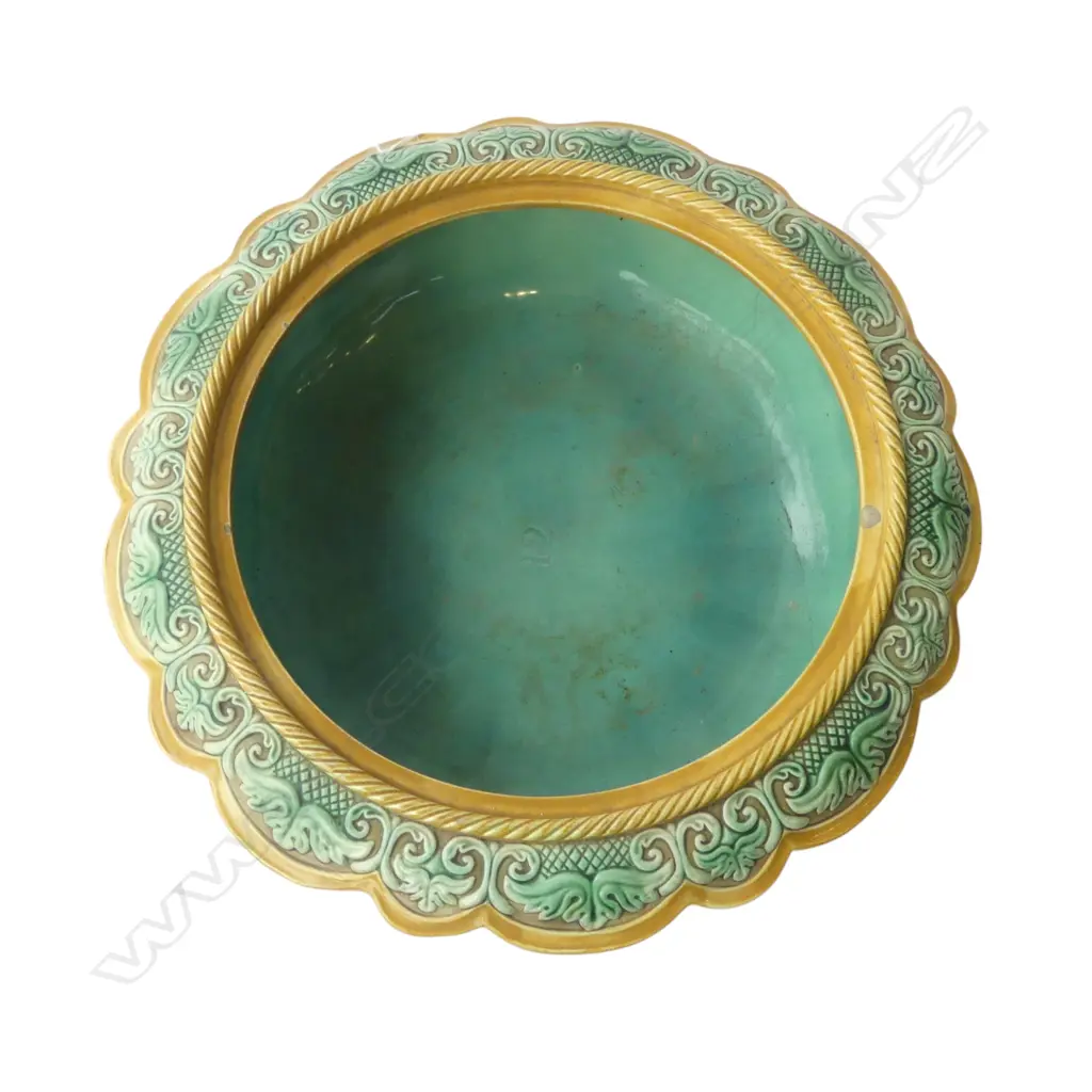GEORGE JONES? MAJOLICA BOWL, 3 DOG FEET, SOME FAULTS 430mm dia Image 1++