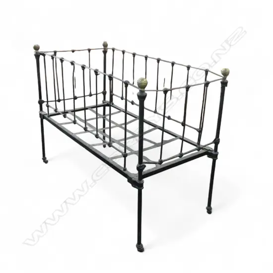 ANTIQUE CHILDS BLACK METAL BED FRAME 1250x615x945mm