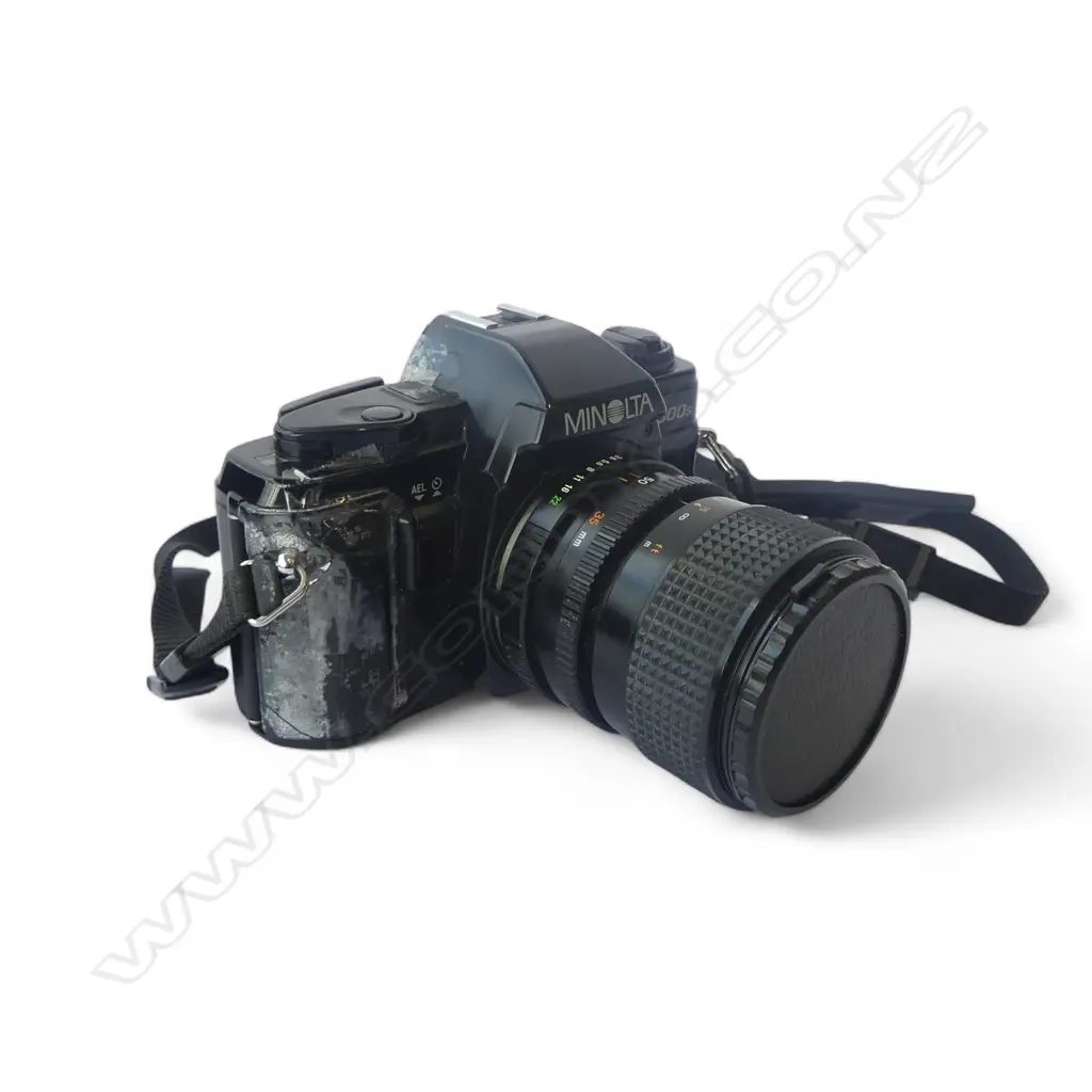 Minolta X -300s 35mm Film Camera and Zoom Lens with Canon EOS Bag - Untested Image 1++