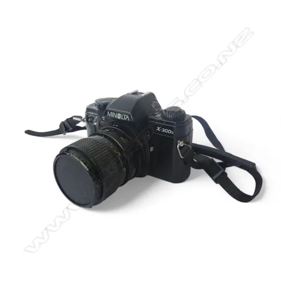 Minolta X -300s 35mm Film Camera and Zoom Lens with Canon EOS Bag - Untested