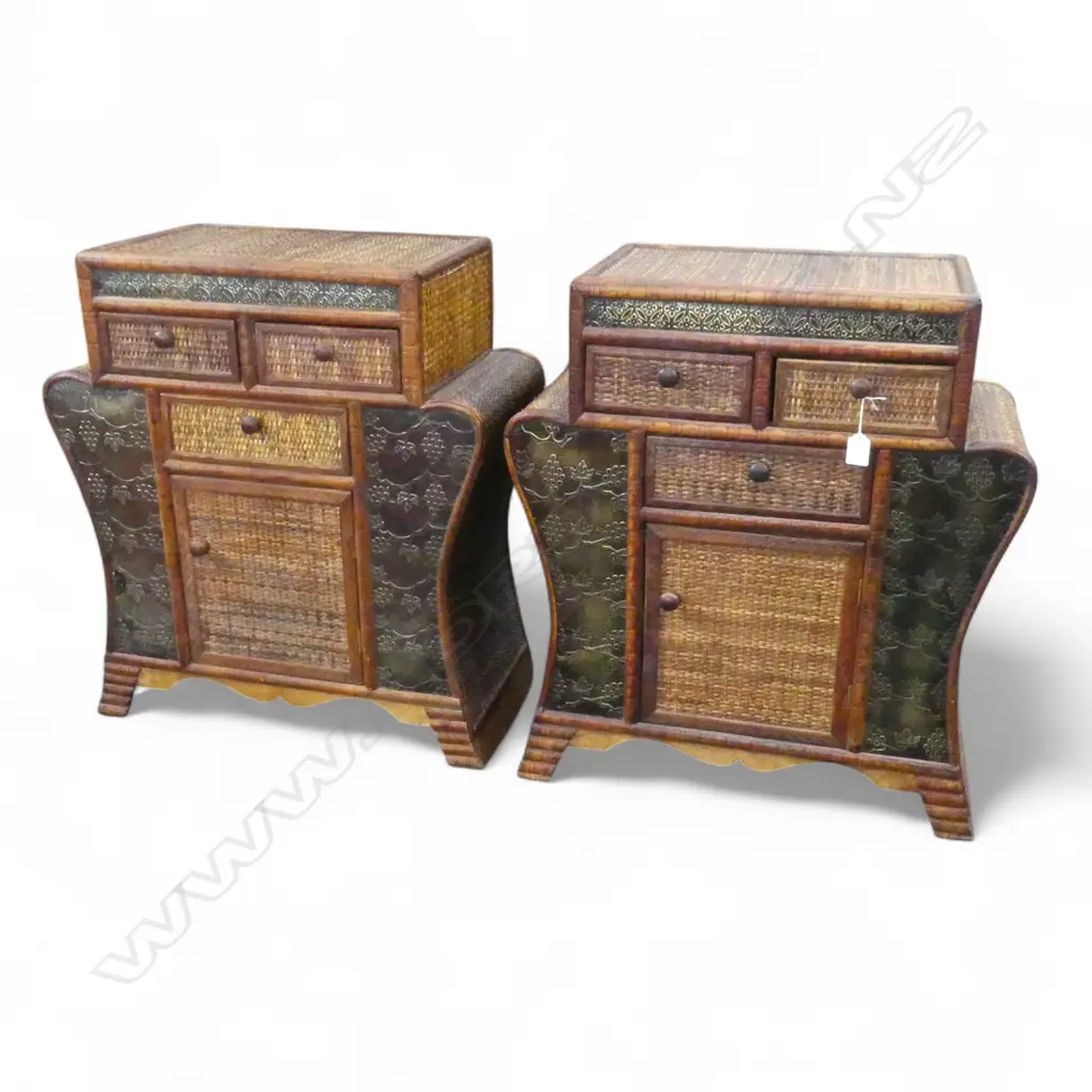 PR BEDSIDE TABLES 610x300x670mm Image 1++