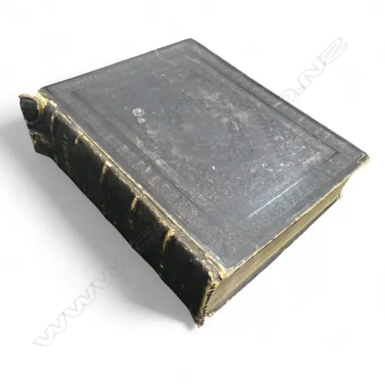 LG LEATHER BOUND KING JAMES BIBLE, INSCRIBED 'DAVID & EMILY MAY' WITH INFORMATION ON THE FAMILY faults