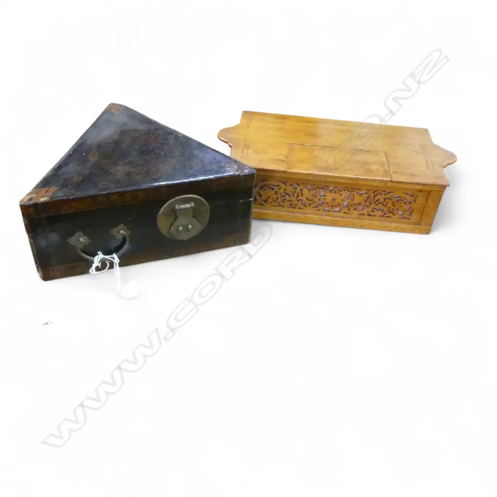 2 BOXES; WOODEN L.450mm, ORIENTAL TRIANGULAR  Image 1++