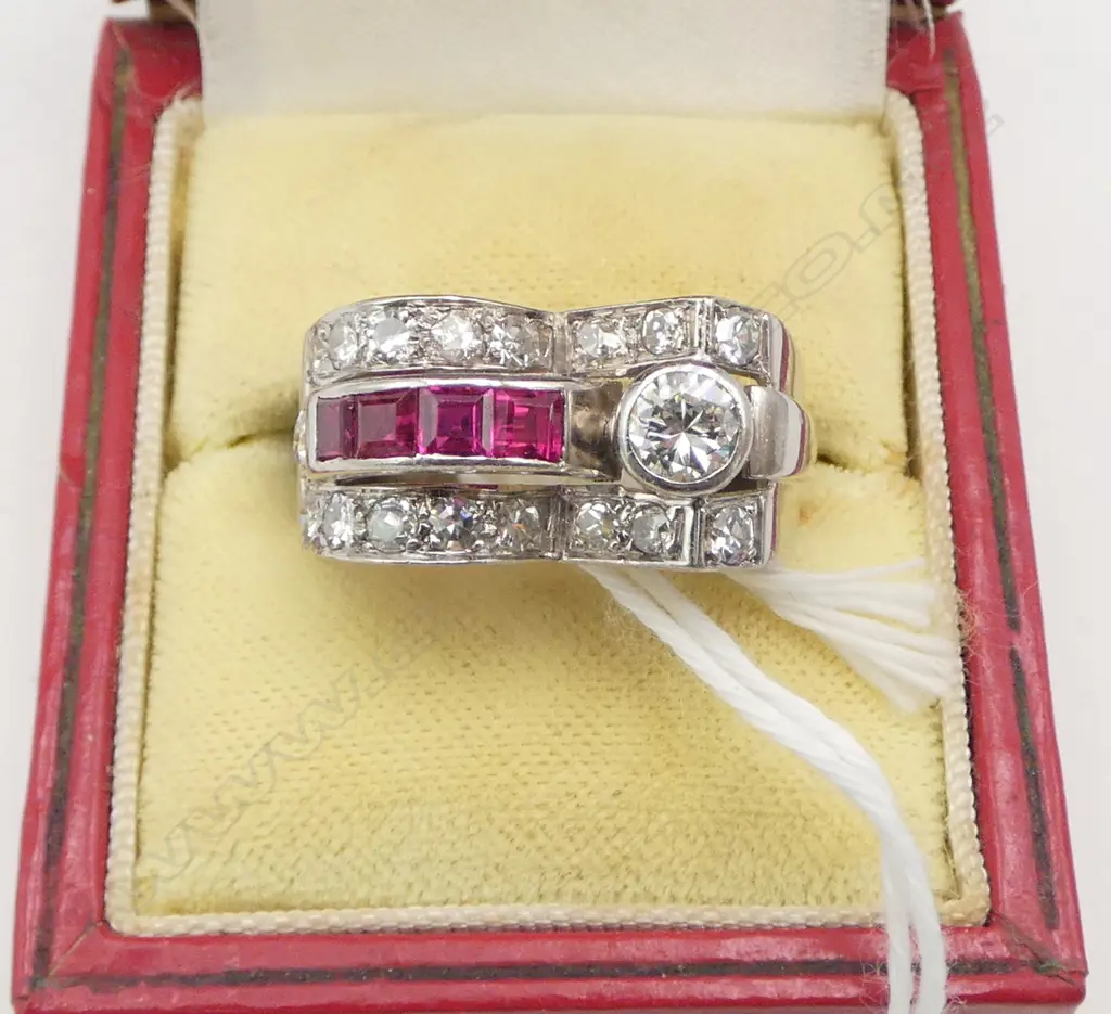 18ct SYNTHETIC RUBY & DIAMOND DECO STYLE RING SIZE O (9.3grams) Image 1++
