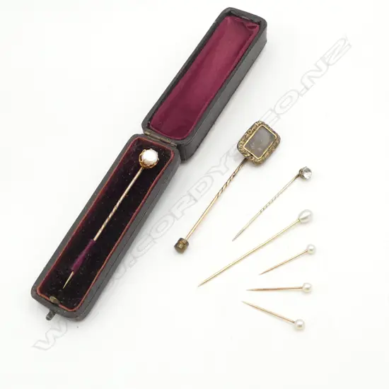 C.1900 GOLD & PEARL STICKPIN cased + 5 other GOLD PINS + GEORGE III gold plate? PIN