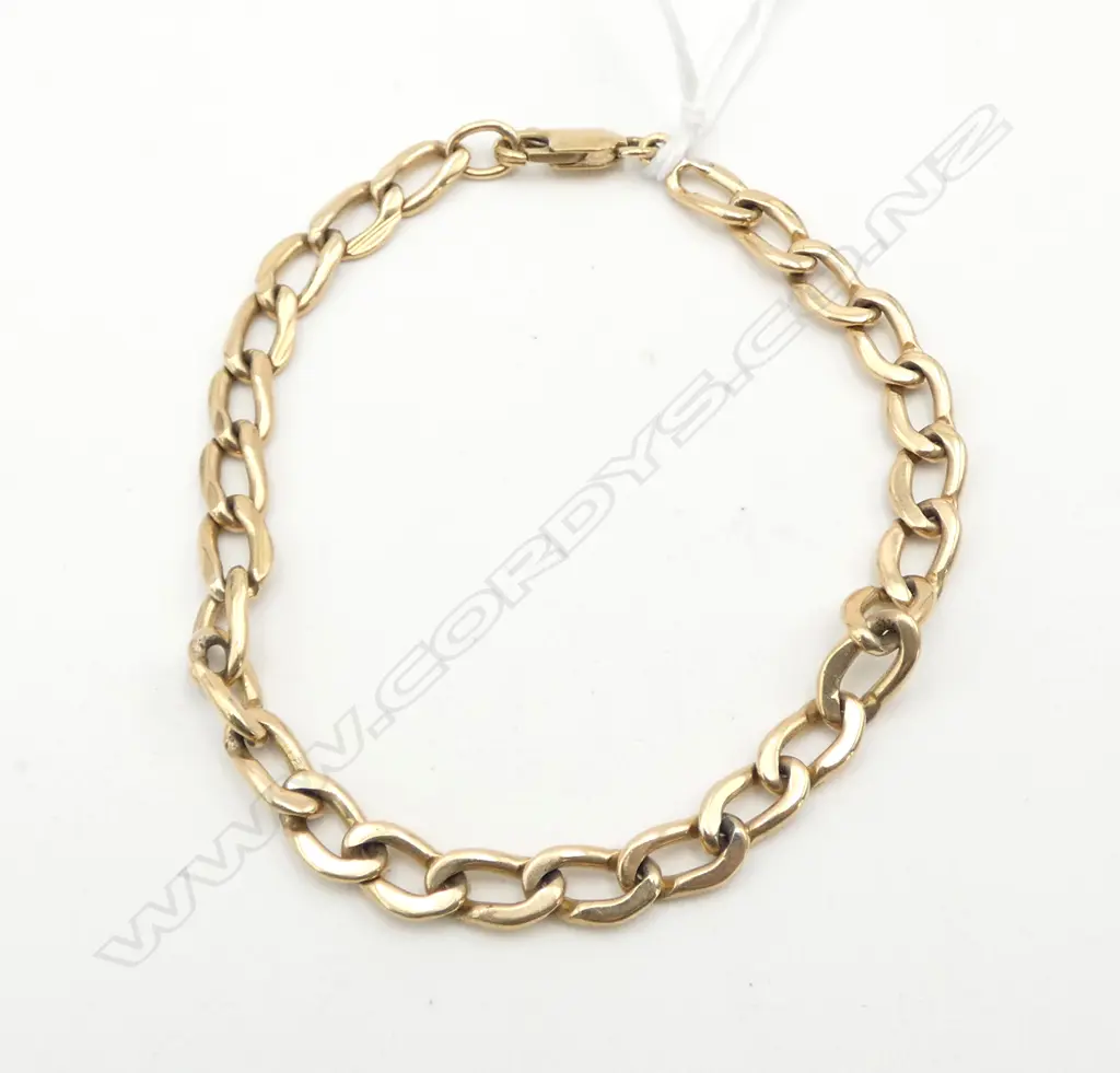 9ct GOLD FLAT CURB LINK BRACELET parrot beak clasp 10.8gms Image 1++