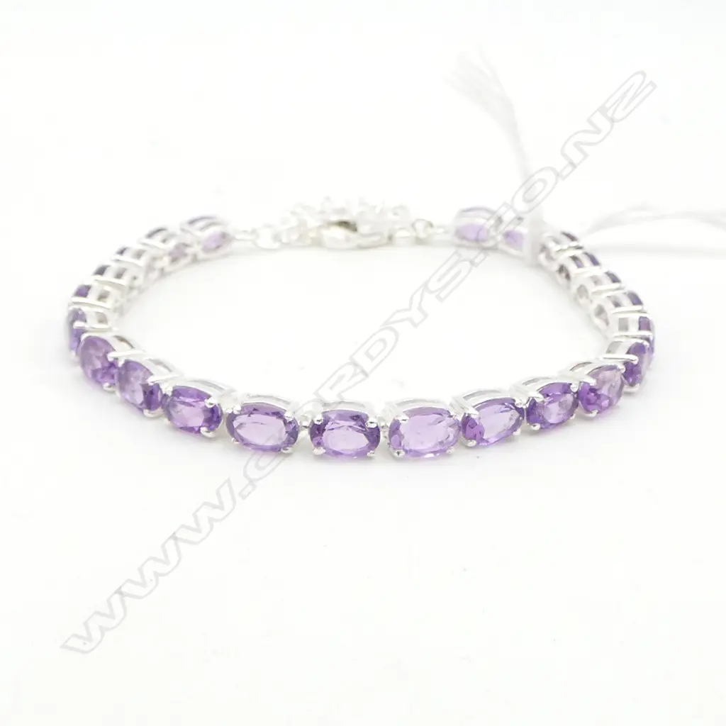 SILVER AMETHYST GEMSET BRACELET Image 1++