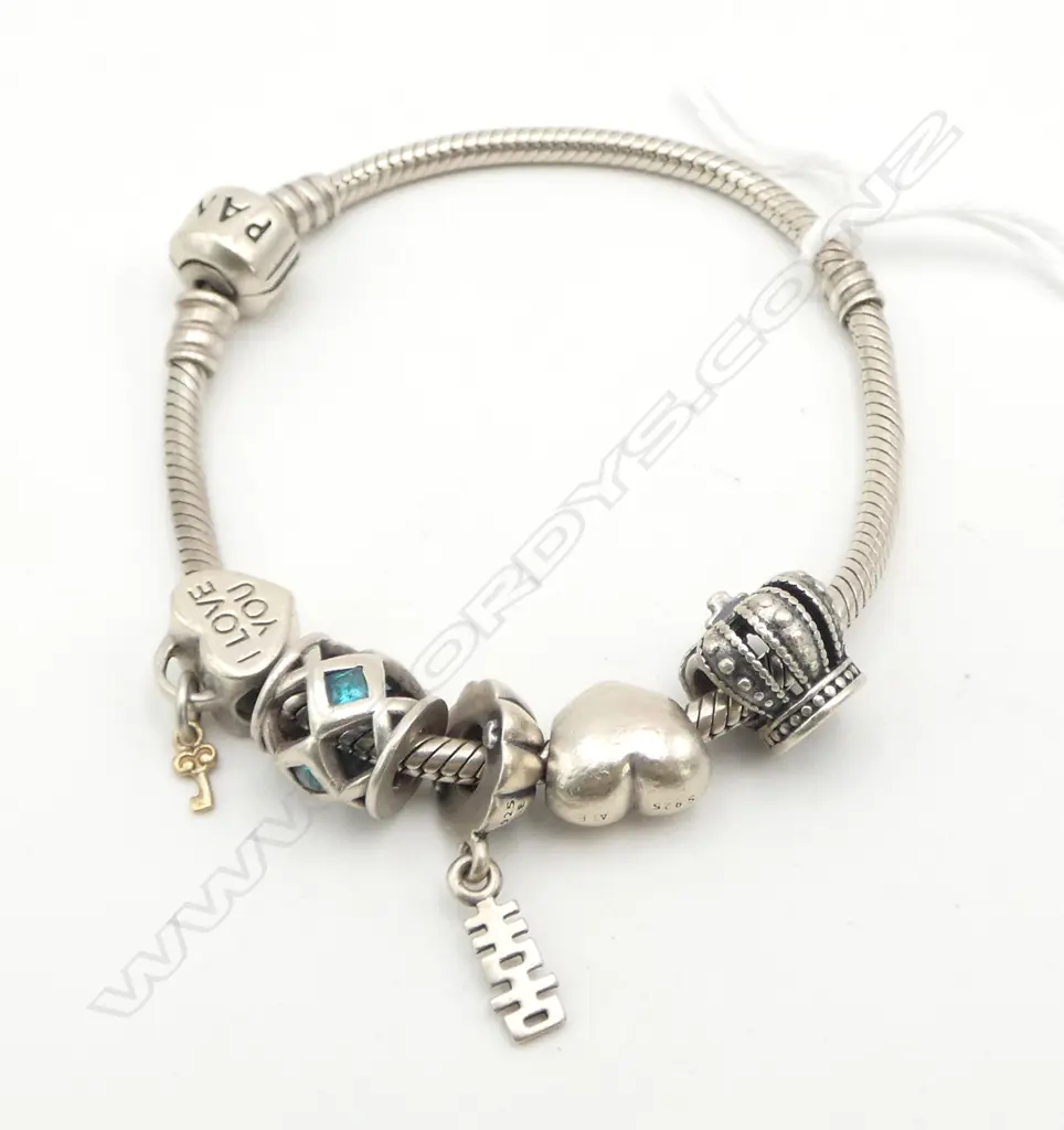 PANDORA S/SILVER BRACLET & 5 BEADS 26GMS Image 1++