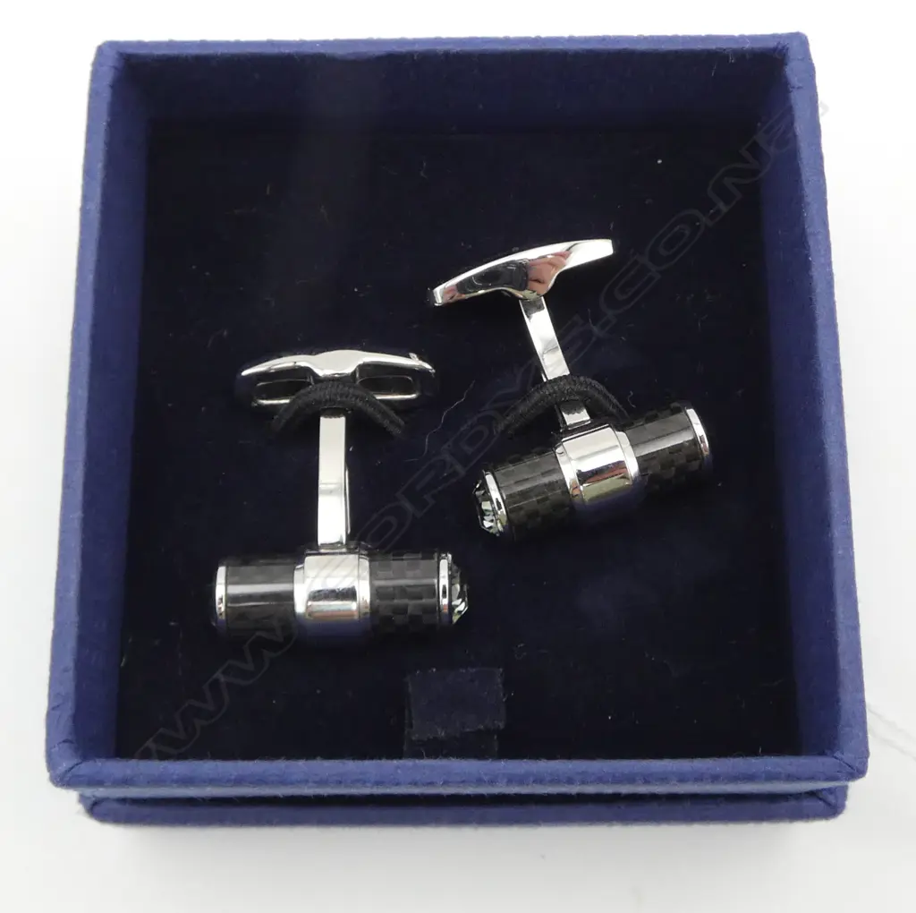PAIR BOXES SWAROVSKI  CUFF LINKS Image 1++