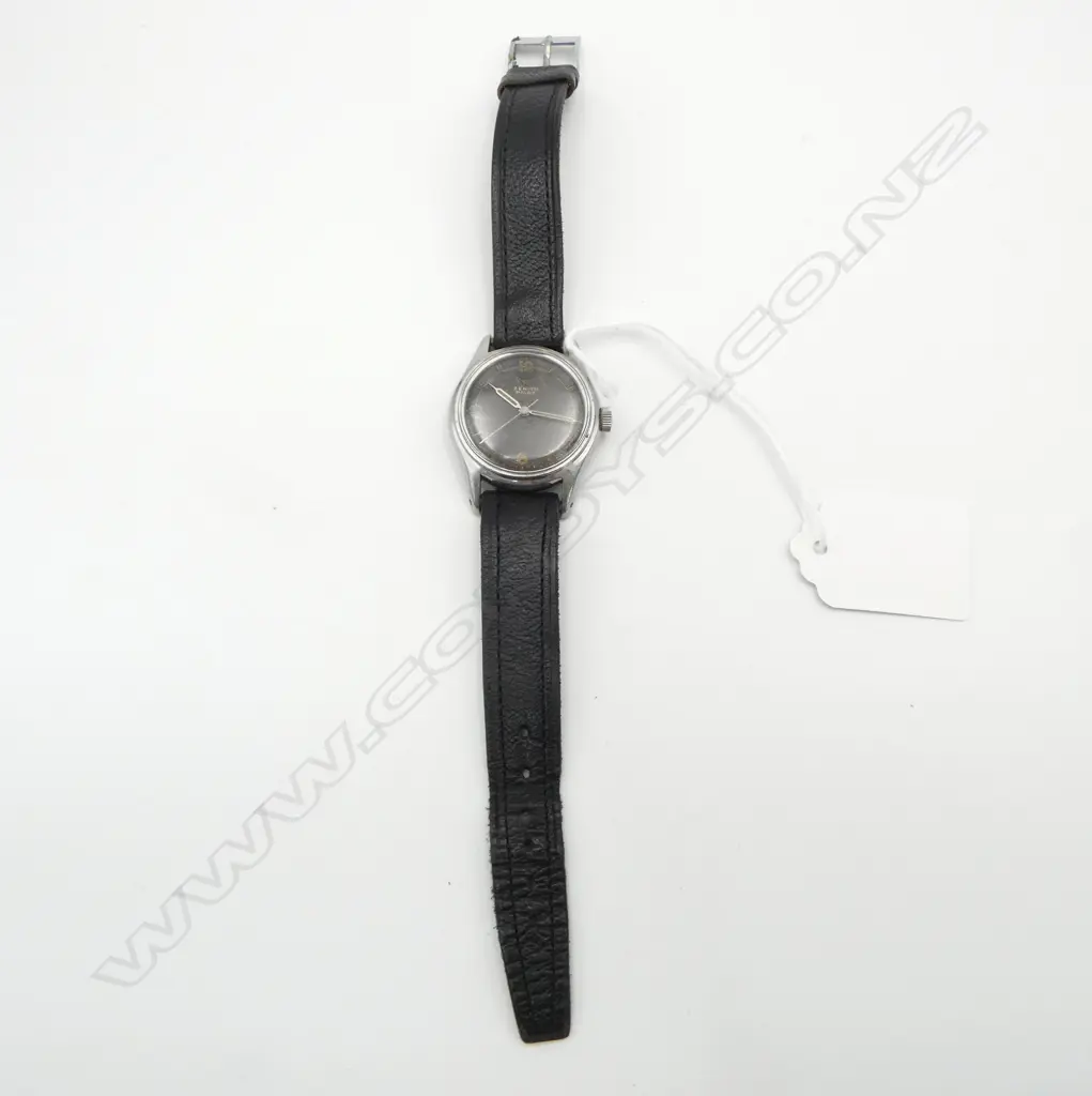 1940'S ZENITH 'PILOT' black dial GENT'S WRISTWATCH not running properly Image 1++
