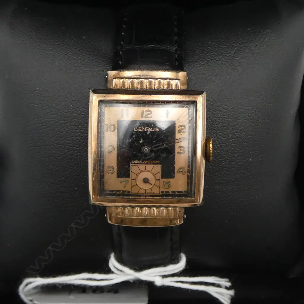 BENRUS VINTAGE GENTS TANK WRISTWATCH Image 1++