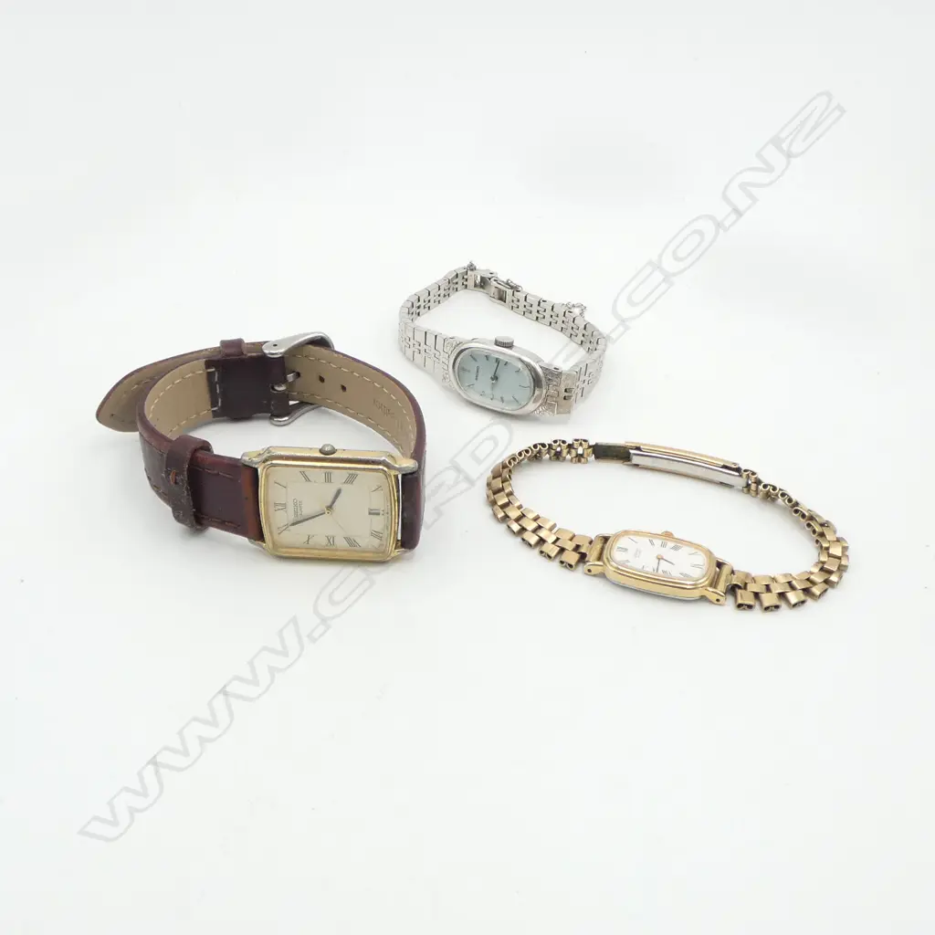3 VINTAGE SEIKO WRISTWATCHES Image 1++