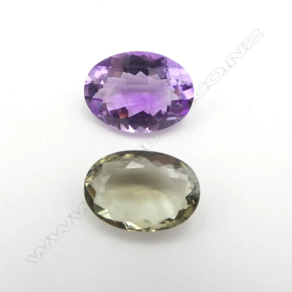 2 CUSHION CUT AMETHYST GEMSTONES; PURPLE & GREEN Image 1++