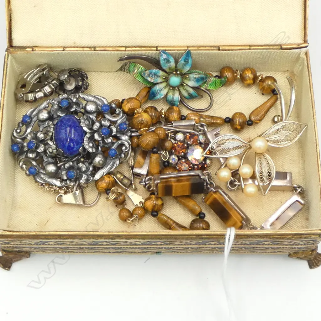 STG SILVER DENMARK PENDANT NECKLACE & OTHER COSTUME IN JEWELLERY BOX Image 1++