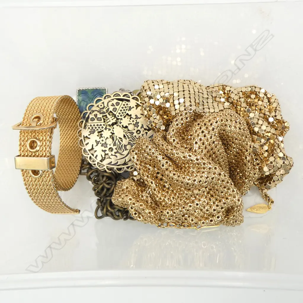 ASST. COSTUME JEWELLERY Incl. WHITING & DAVIS LAME Image 1++